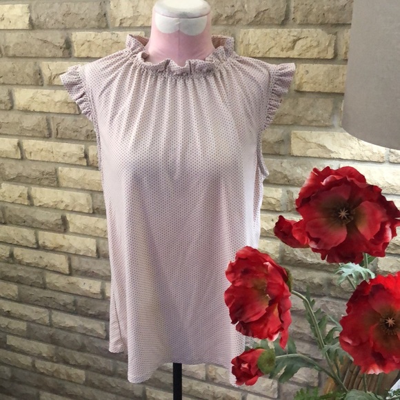 Adrianna Papell • Poke a Dot Sleeveless Blouse - Picture 4 of 12